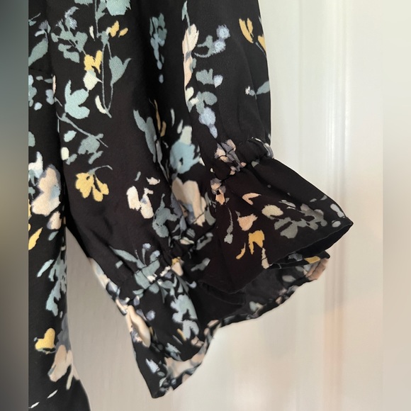 Abercrombie floral top - Picture 6 of 7